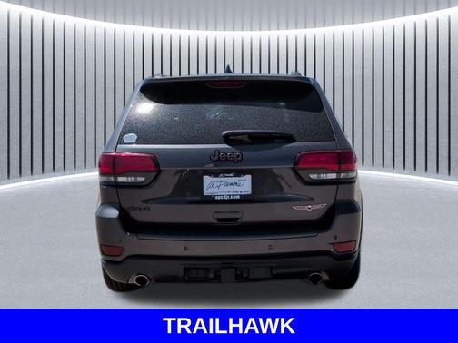 Granite Crystal Metallic Clearcoat 2021 Jeep Grand Cherokee Trailhawk