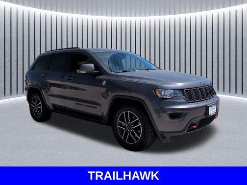 Granite Crystal Metallic Clearcoat 2021 Jeep Grand Cherokee Trailhawk