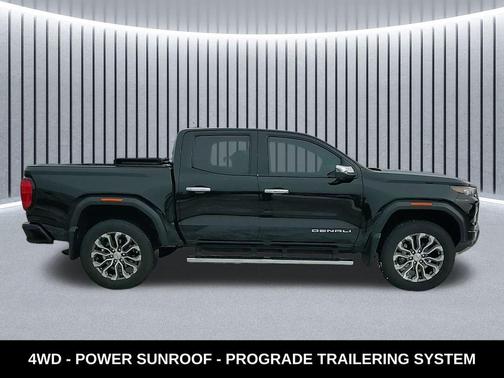 2023 GMC Canyon Denali