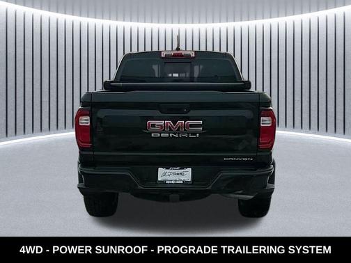 2023 GMC Canyon Denali