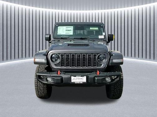 Crystal Metallic 2026 Jeep Gladiator Mojave X 4x4
