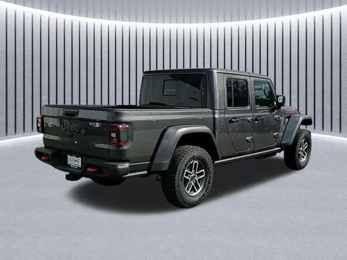 Crystal Metallic 2026 Jeep Gladiator Mojave X 4x4