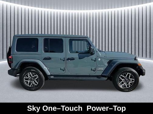 2024 Jeep Wrangler 4-Door Sahara 4x4