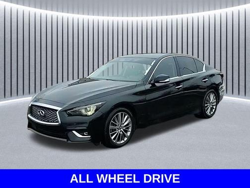 Black Obsidian 2024 INFINITI Q50 3.0t LUXE