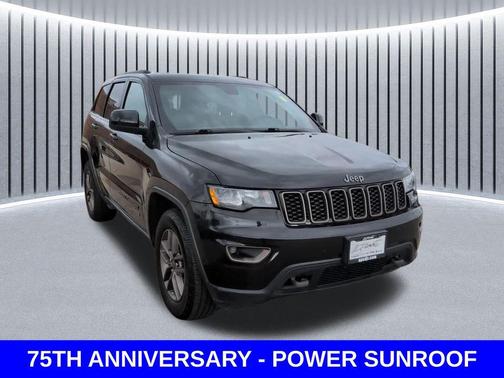 Brilliant Black Crystal Pearlcoat 2016 Jeep Grand Cherokee 75th Anniversary