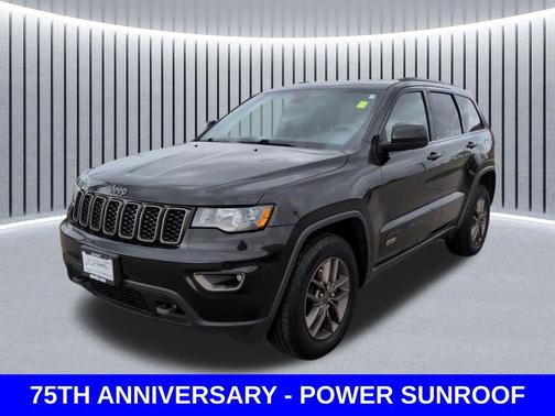 Brilliant Black Crystal Pearlcoat 2016 Jeep Grand Cherokee 75th Anniversary
