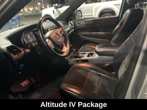 2017 Jeep Grand Cherokee Altitude