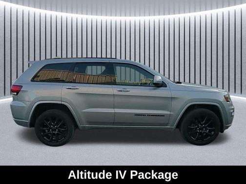 2017 Jeep Grand Cherokee Altitude