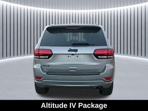 2017 Jeep Grand Cherokee Altitude