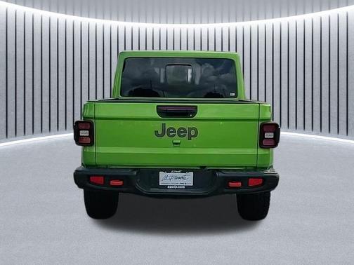 2025 Jeep Gladiator Mojave X