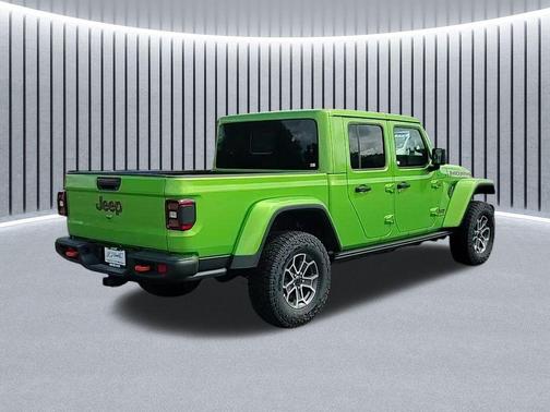 2025 Jeep Gladiator Mojave X