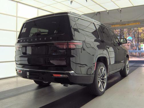 2025 Jeep Wagoneer Series III 4x4