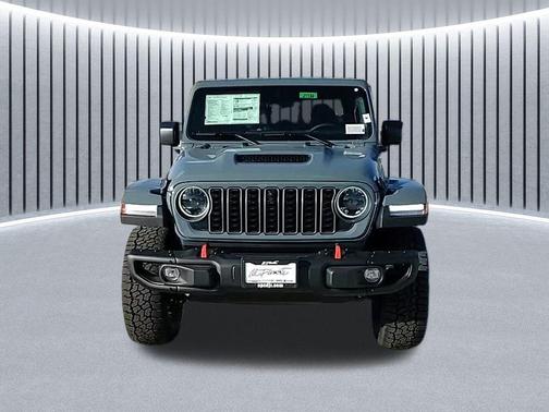 2025 Jeep Gladiator Mojave X