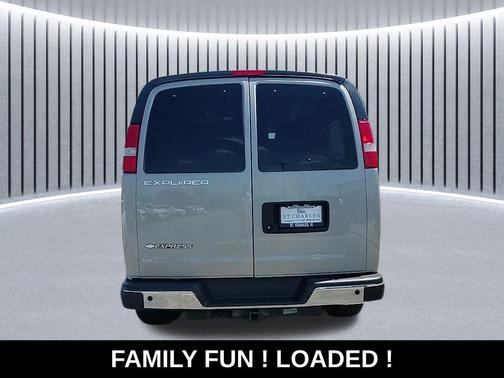 2021 Chevrolet Express 2500 LS