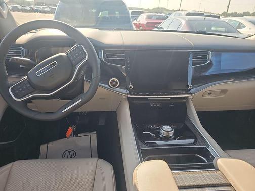 2022 Jeep Wagoneer Series II 4x4