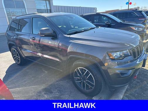 Granite Crystal Metallic Clearcoat 2021 Jeep Grand Cherokee Trailhawk