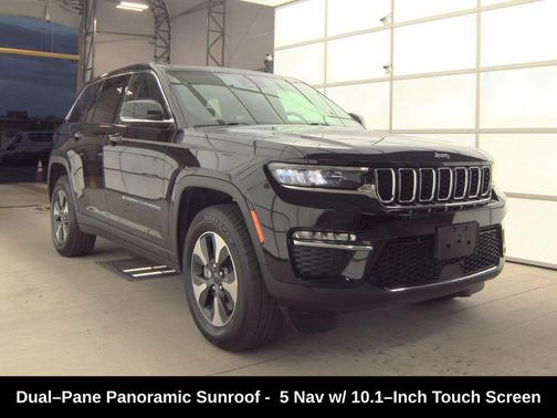 2022 Jeep Grand Cherokee 4xe Base