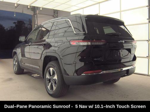 2022 Jeep Grand Cherokee 4xe Base