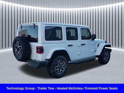 2024 Jeep Wrangler 4-Door Sahara 4x4