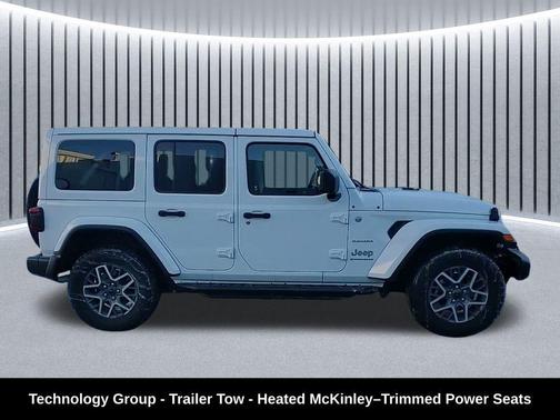 2024 Jeep Wrangler 4-Door Sahara 4x4