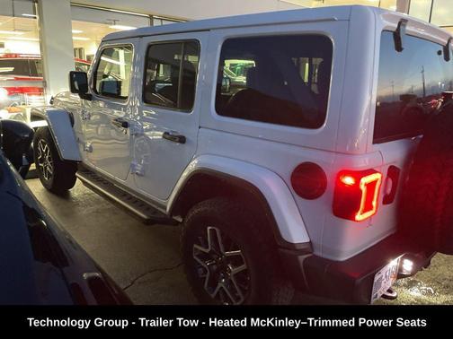 2024 Jeep Wrangler 4-Door Sahara 4x4