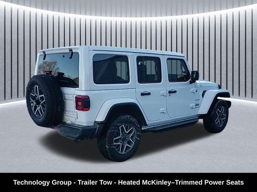 2024 Jeep Wrangler 4-Door Sahara 4x4