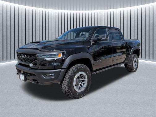 Diamond Black Crystal Pearlcoat 2026 RAM 1500 RHO Crew Cab 4x4 5'7' Box
