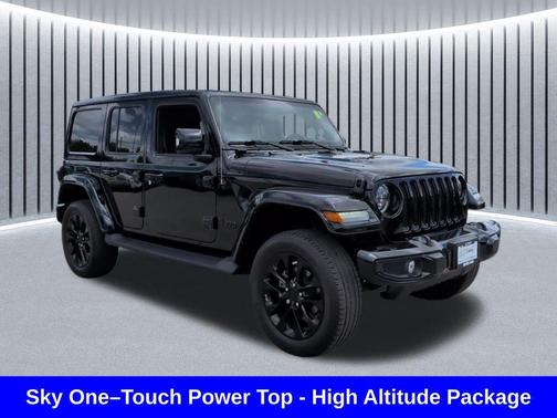 Black Clearcoat 2023 Jeep Wrangler 4-Door High Altitude