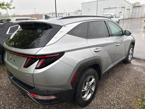 Shimmering Silver 2023 Hyundai TUCSON SEL