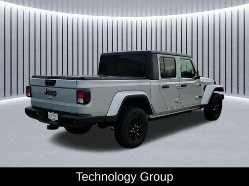 2022 Jeep Gladiator Sport S