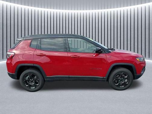 2024 Jeep Compass Trailhawk