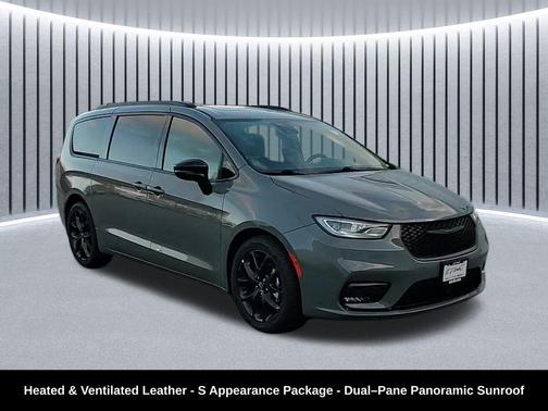 2025 Chrysler Pacifica Limited