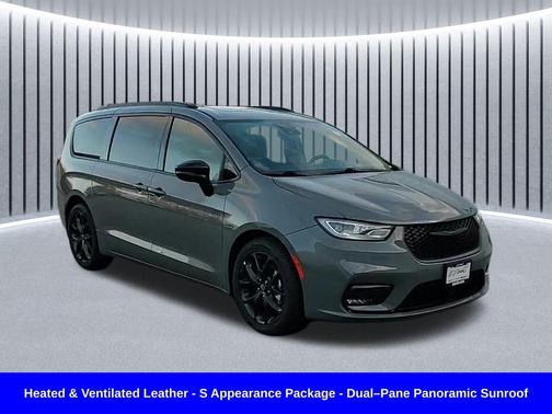 2025 Chrysler Pacifica Limited