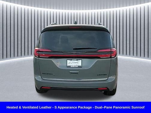 2025 Chrysler Pacifica Limited