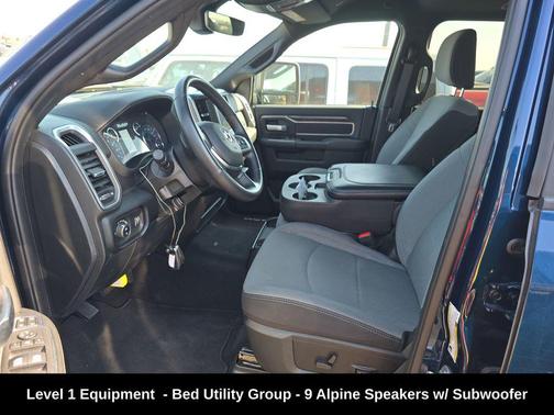 2024 RAM 2500 Big Horn Crew Cab 4x4 6'4' Box