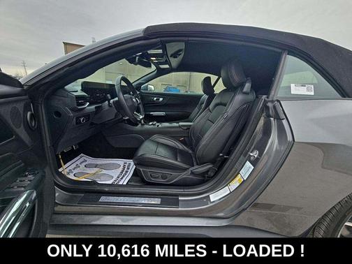 2025 Ford Mustang EcoBoost Premium