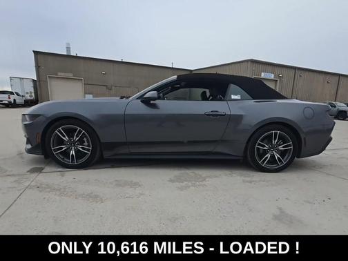 2025 Ford Mustang EcoBoost Premium