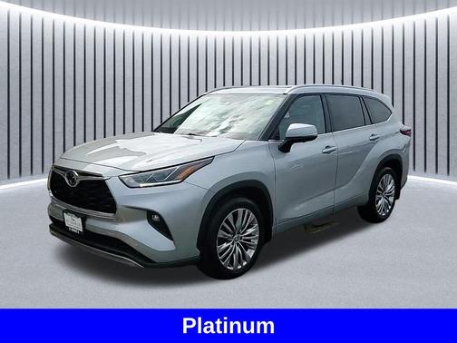 2023 Toyota Highlander Platinum
