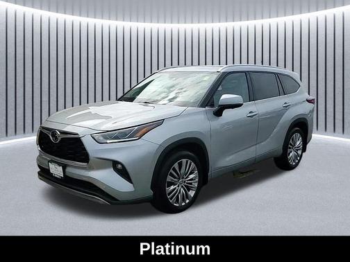 2023 Toyota Highlander Platinum