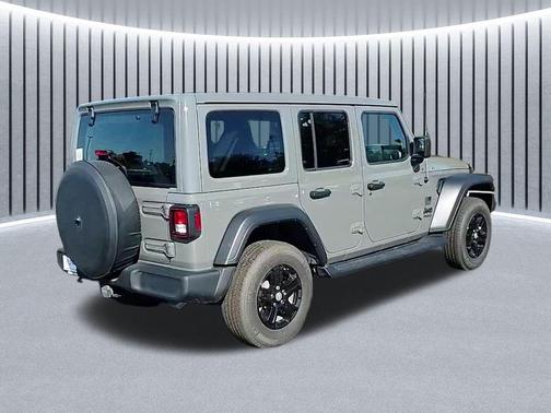 2022 Jeep Wrangler Unlimited Sport