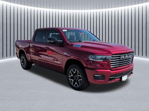 Molten Red Pearlcoat 2026 RAM 1500 Laramie