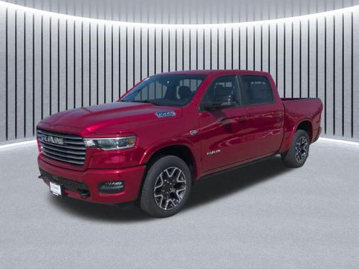 Molten Red Pearlcoat 2026 RAM 1500 Laramie