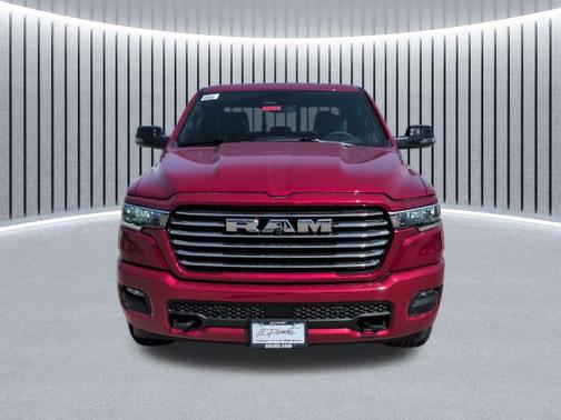 Molten Red Pearlcoat 2026 RAM 1500 Laramie