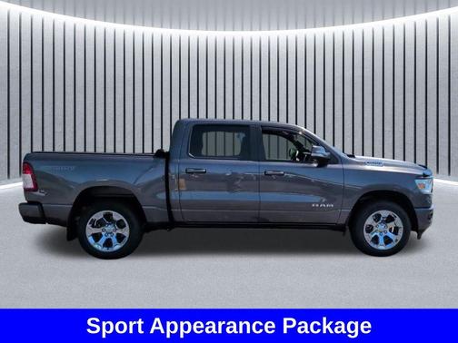 Granite Crystal Metallic Clearcoat 2022 RAM 1500 Big Horn/Lone Star