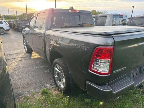 Granite Crystal Metallic Clearcoat 2022 RAM 1500 Big Horn/Lone Star