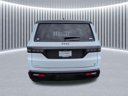 Bright White Clearcoat 2026 Jeep Grand Wagoneer 85th Anniversary Edition 4x4