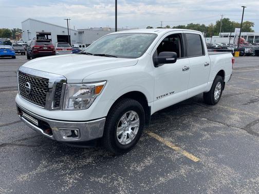 2018 Nissan Titan SV