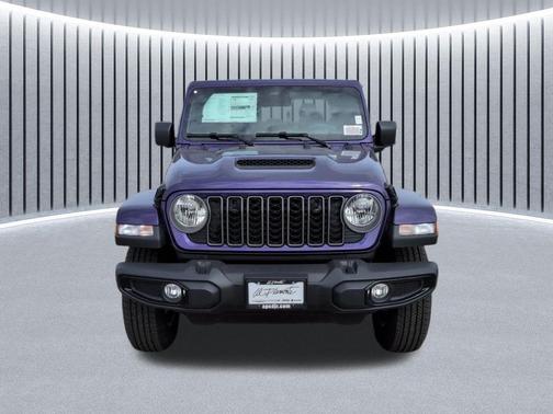 Reign 2026 Jeep Gladiator Sport S
