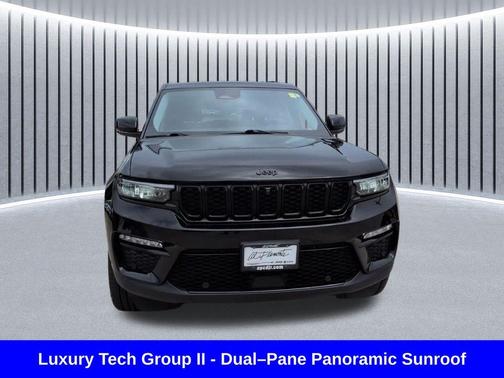 Diamond Black Crystal Pearlcoat 2023 Jeep Grand Cherokee Limited