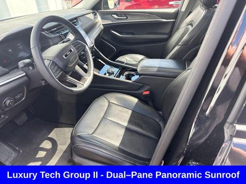 Diamond Black Crystal Pearlcoat 2023 Jeep Grand Cherokee Limited